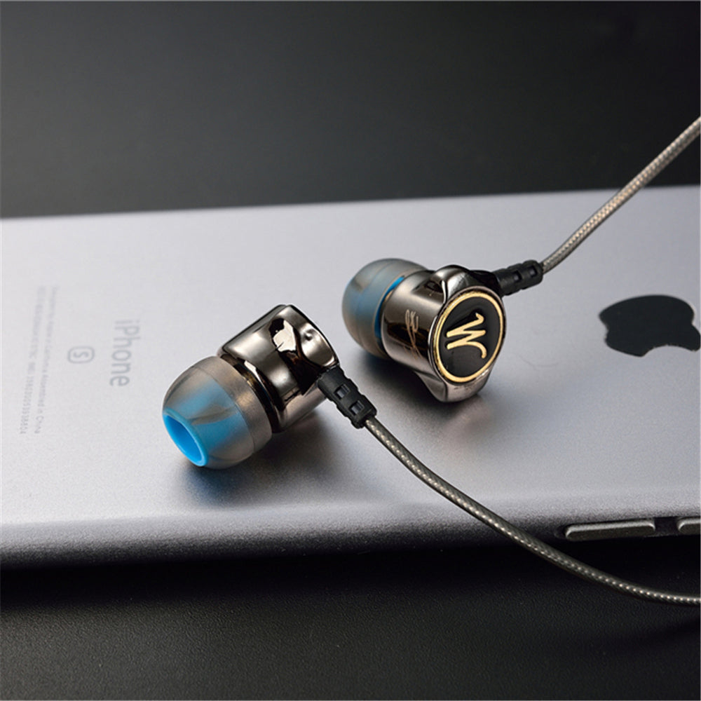Heavy Bass Metal In-Ear Headphones with Microphone - Urban Pulse Life