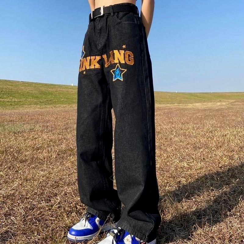 Retro American Hip-Hop Wide Leg Jeans for Men - Urban Pulse Life